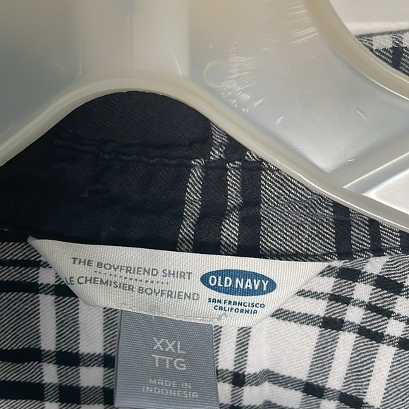 Women’s Old Navy Shirt Size Xxl $15 Excellent Condition plaid blk/white - Picture 3 of 3